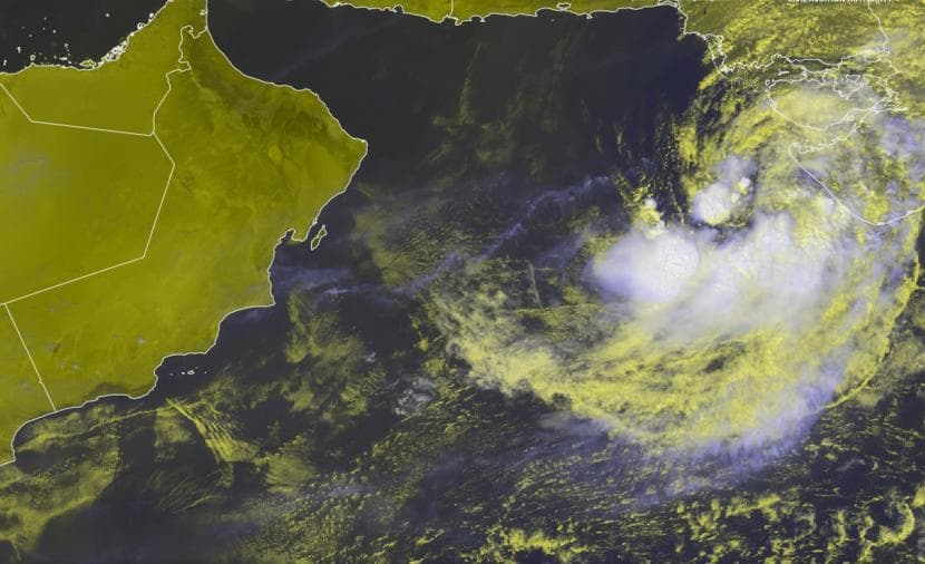 Deep Bay of Bengal depression forms fast