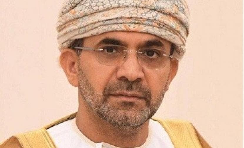 Al-Habesi signs ministerial order