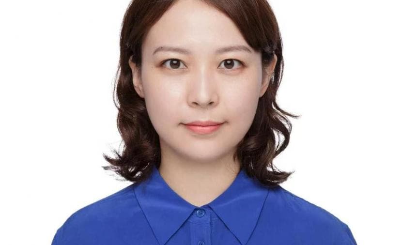 Who sets AI regulations
