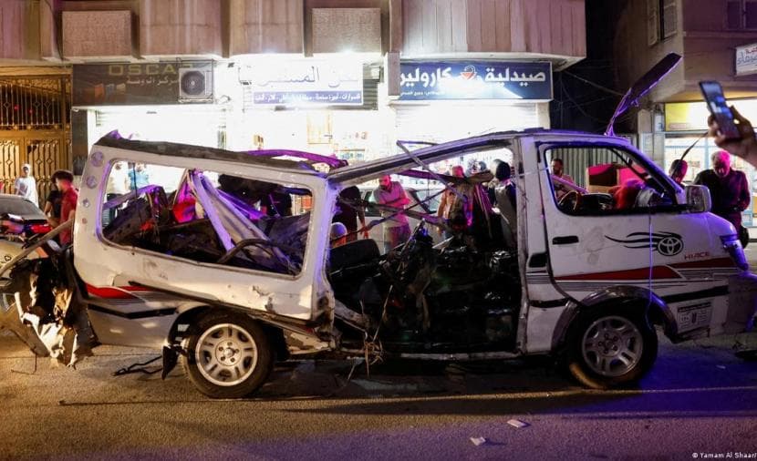 Bus explosion near Damascus leaves two dead and 14 injured