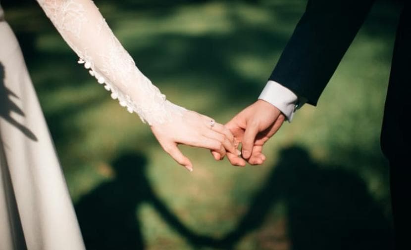 Russian women marry veterans for money