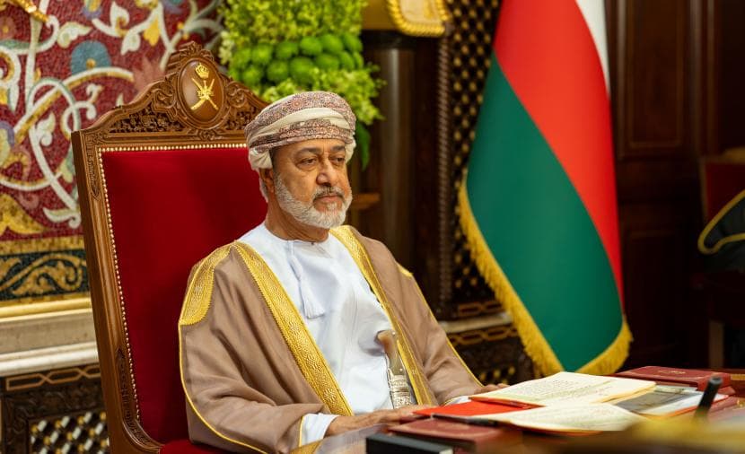Sultan Leads Council Meeting in Salalah
