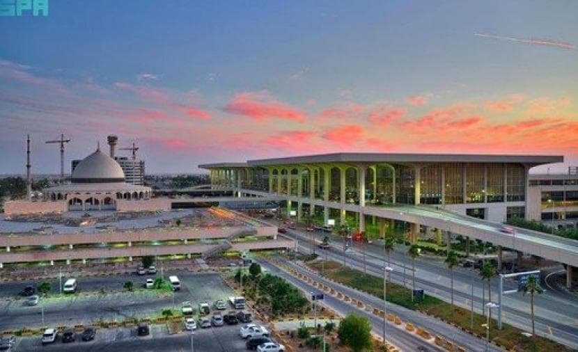 السعودية: اعتداء على مطار الدمام