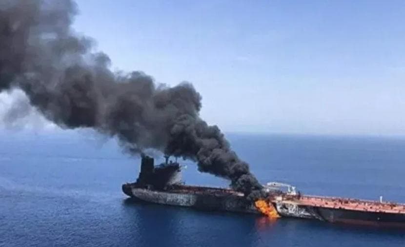 حادث على ناقلة نفط في هرمز