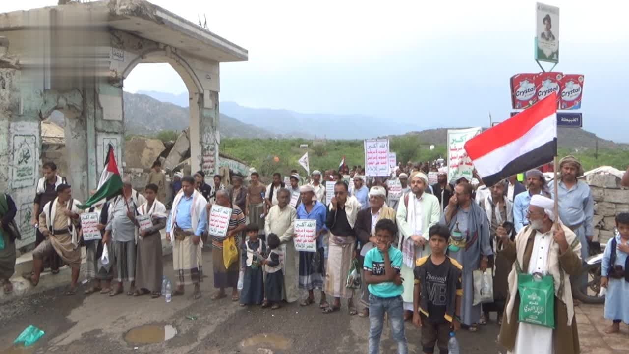 مسيرات جماهيرية في لحج تنديدًا بالعدوان والحصار وتأييدًا للقوات المسلحة