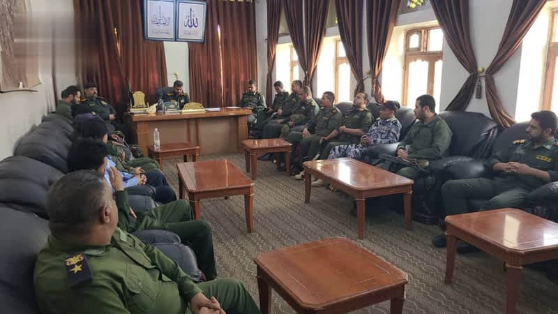 Al-Mahwit security meeting reviews performance