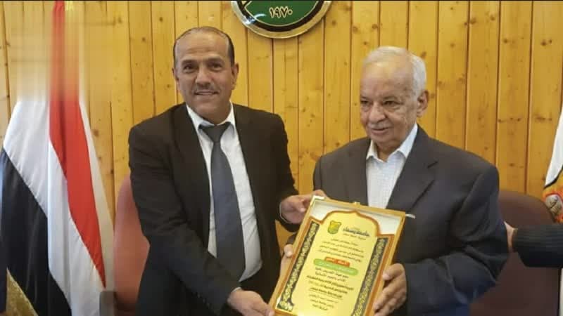 تكريم الدكتور عبدالوهاب راوح في صنعاء