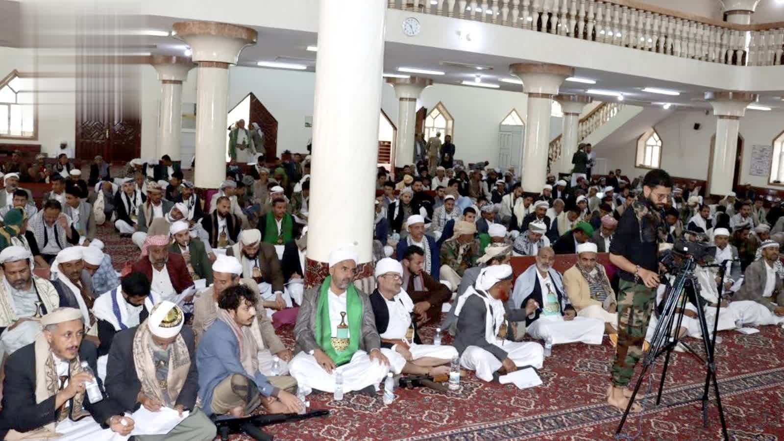 علماء إب يدين الحصار والعدوان
