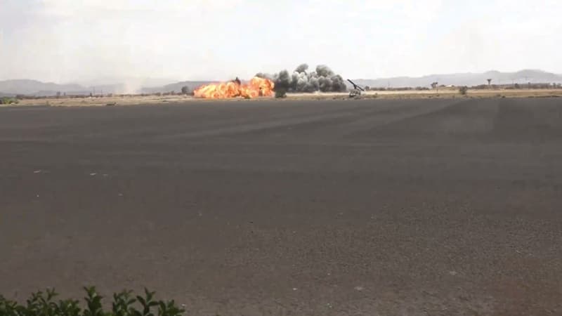 مجلس النواب يحمّل النظام السعودي المسؤولية الكاملة عن استهداف مطار صنعاء