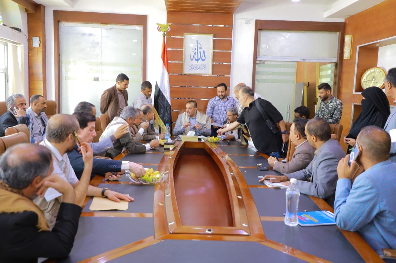 البشيري يلتقي التجار والقطاع الخاص خلال اليوم المفتوح
