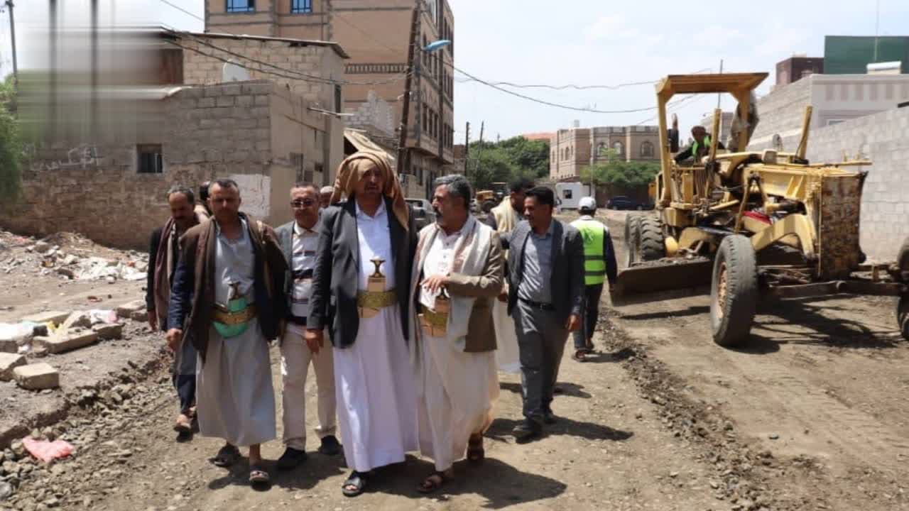 زيارة لمشاريع خدمية في بني الحارث والوحدة