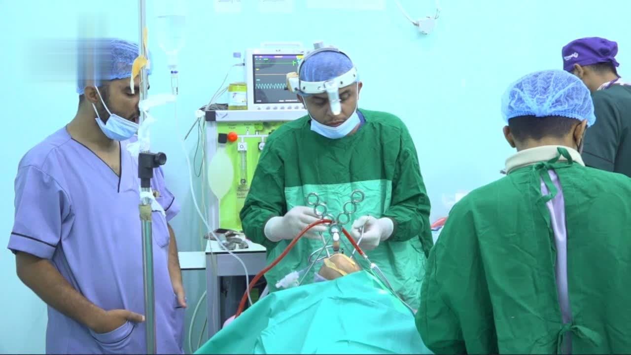 Al-Hakam Hospital hosts free surgical camp