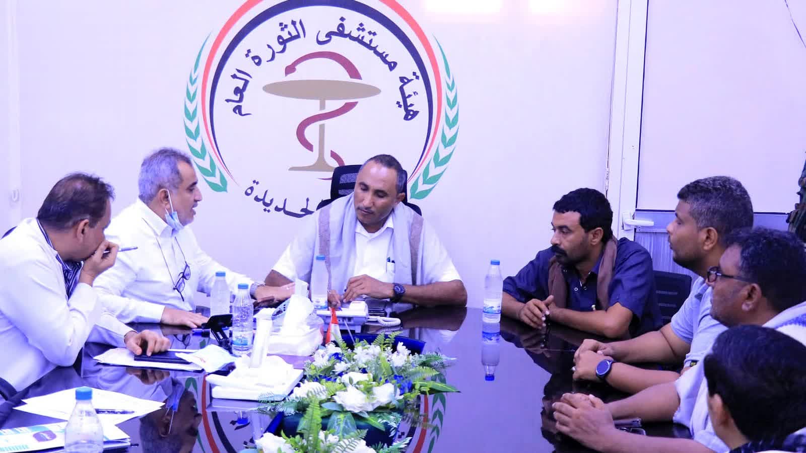 محافظ الحديدة يتفقد جاهزية مستشفى الثورة لمواجهة الطوارئ