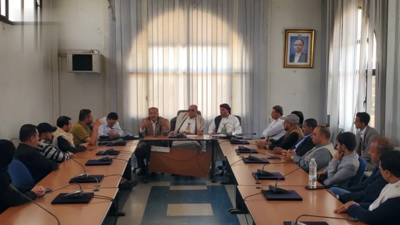 نائب وزير الإعلام يلتقي بمراسلي وسائل الإعلام في اليمن