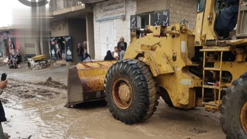 Hamadan crews deploy flood prevention measures