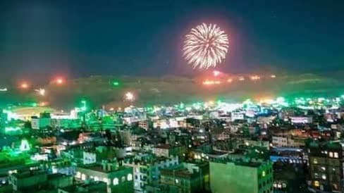 الألعاب النارية تزين سماء البلاد بمناسبة المولد النبوي