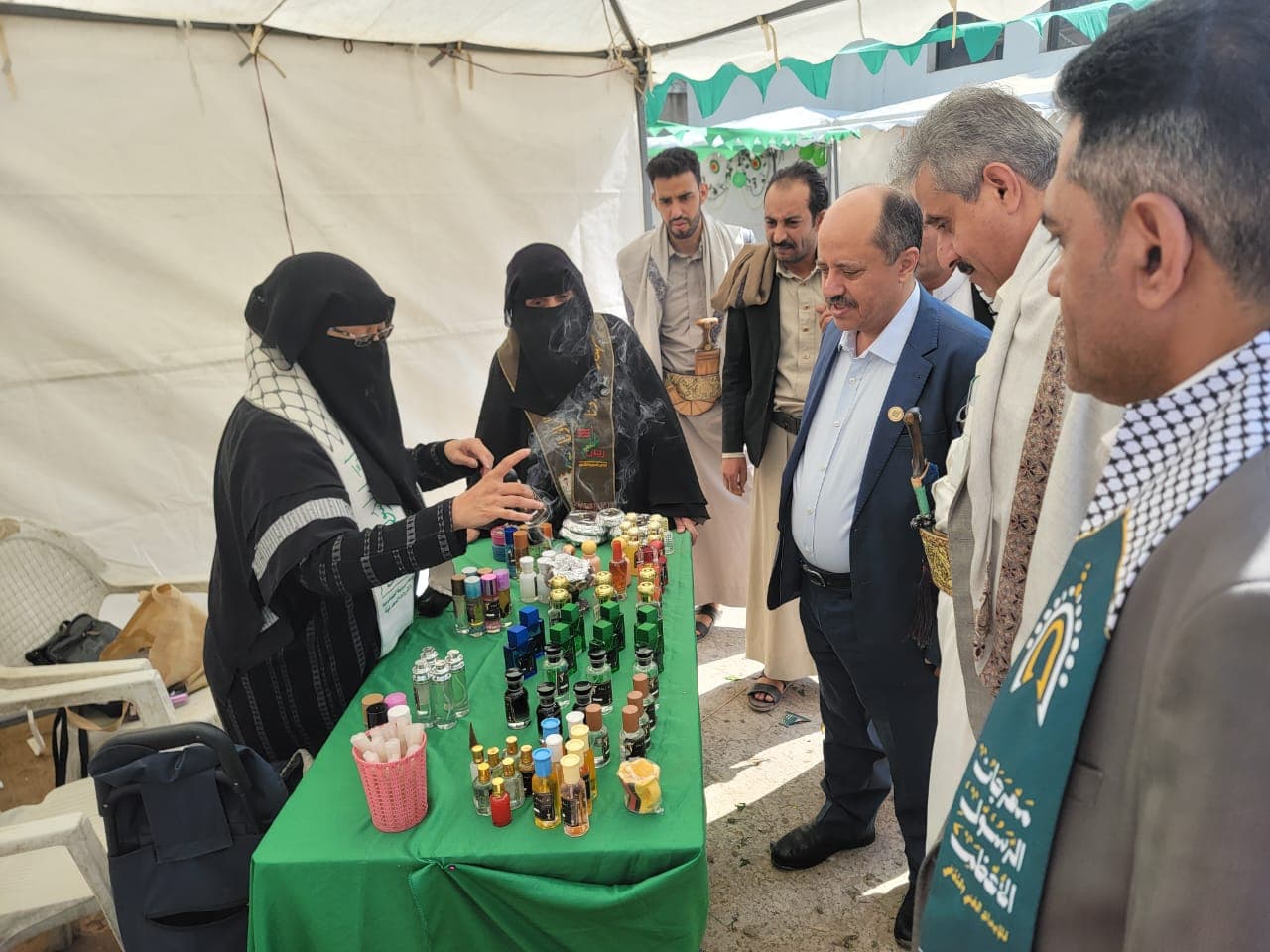 Al-Shutari examines Family Support Exhibit