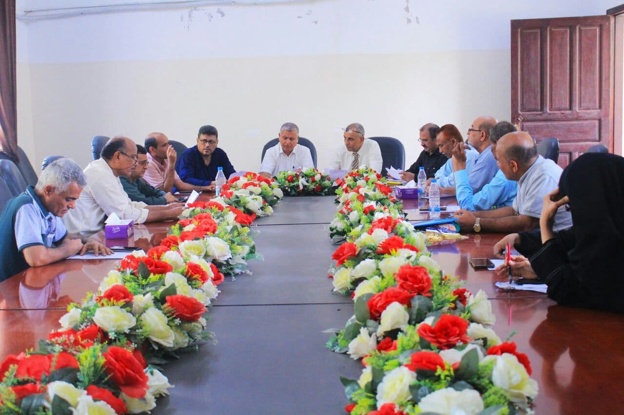 University of Al-Hodeidah holds first Grad Council meeting