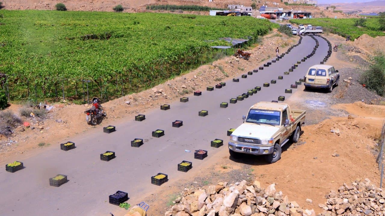 قافلة عنب لدعم المرابطين في بني حشيش