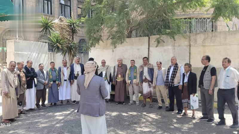 احتجاج للجنة الانتخابات على الإساءات الأمريكية والصهيونية للقرآن