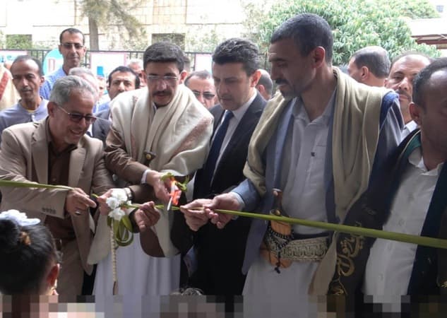 الصعدي يطلق معرض الوسائل التعليمية
