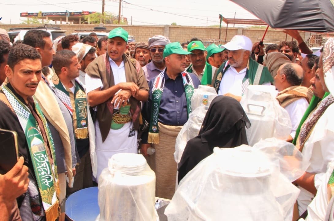 Distribution of supplies to 200 dairy farmers