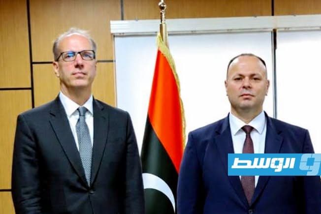 Libya and Britain aim to boost telecom ties
