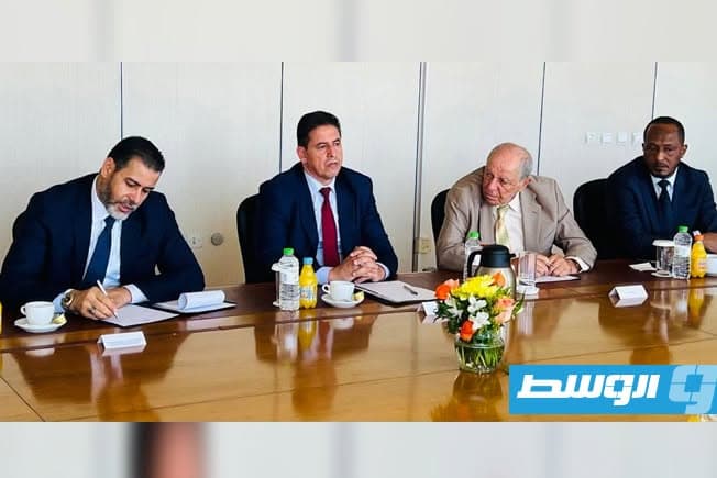 وفد برلماني يناقش التعاون مع اليونان