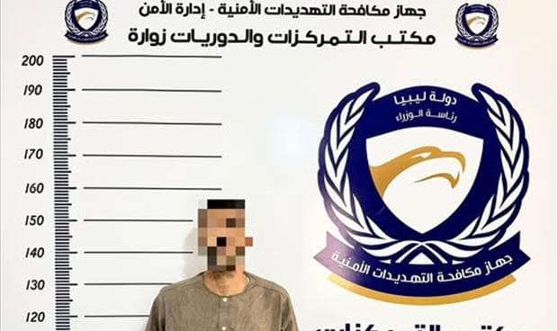 أعتقال متهم بقتل اثنين في زوارة