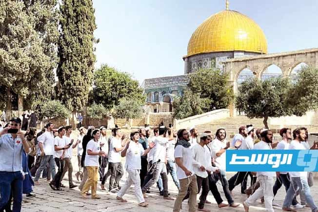Ben Gvir enters Al-Aqsa under guard