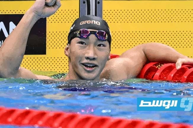 مراهق ياباني يحقق رقم قياسي في 200 متر صدر