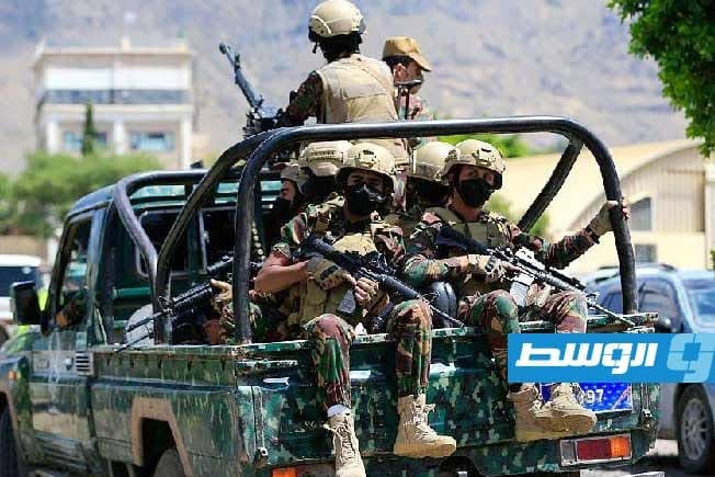 المسيرة: غارات سعودية على أبراج اتصالات في تعز
