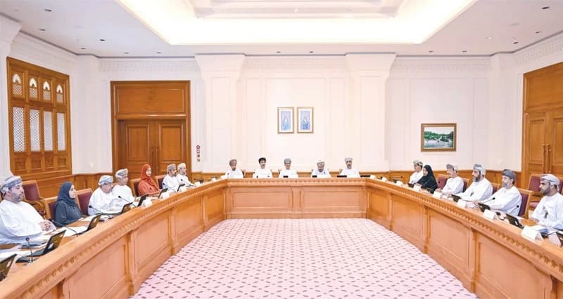 وزارة التعليم والبحوث تناقش مقترح دراسة حول البحث العلمي والابتكار