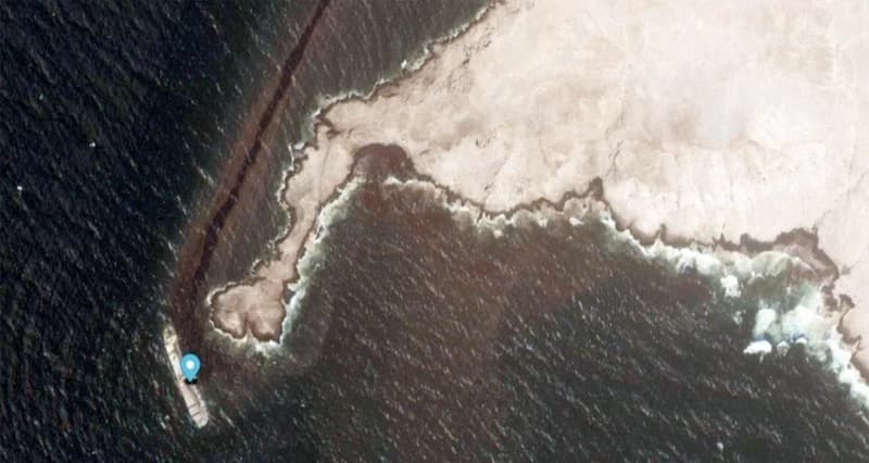 Nationwide efforts to resolve grounded ship at Hanish