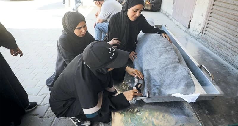 Gaza bombing causes boy and woman’s death; West Bank clashes injure others