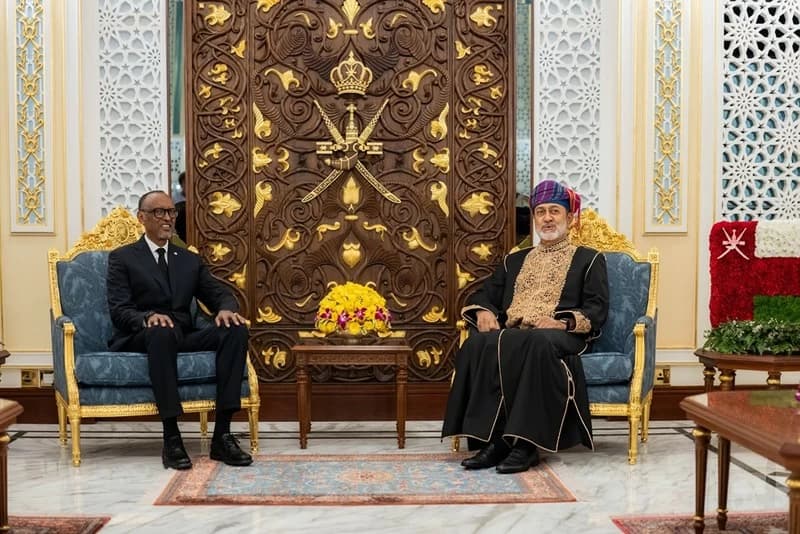 Sultan hosts dinner for Rwandan President
