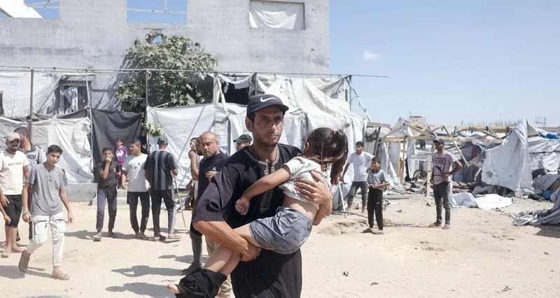 ضحايا في غزة وإسرائيل تخطط للتمحية