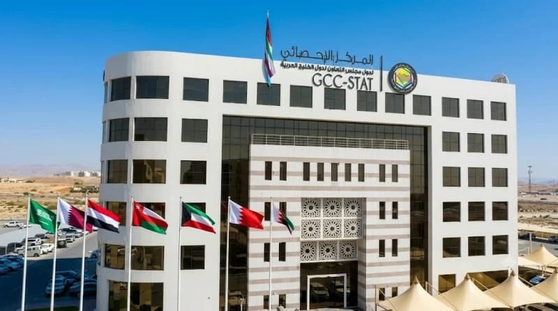 تحويلات العاملين الخليجيين تصل إلى 161 مليار دولار في 2025