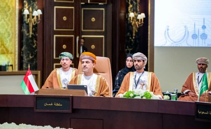 Oman attends Environment Officials Meeting