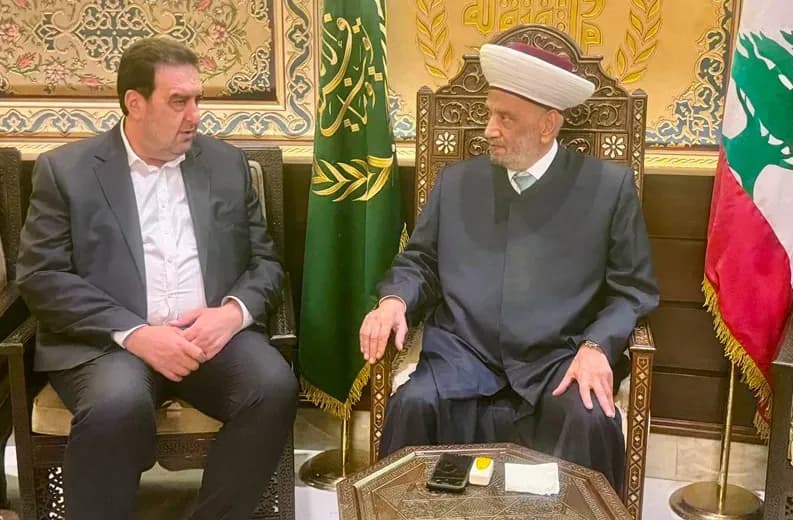 المفتي دريان يناقش مع البعريني العفو العام عن نواب السنّة