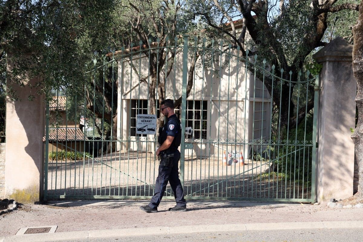 Theft at Renoir Museum following Louvre incident
