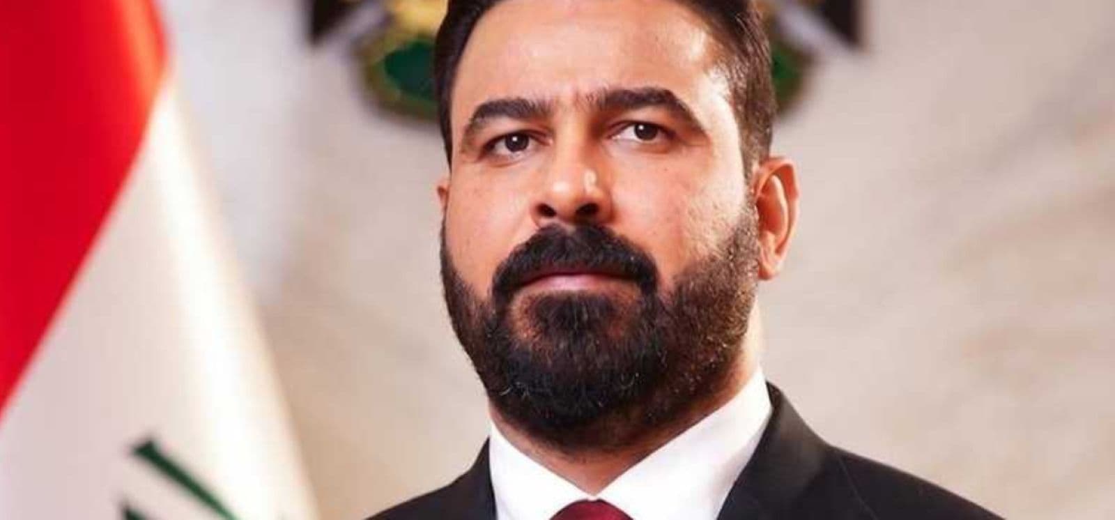 العراق يوقف الطيران المؤقت والزيدي في السعودية الأربعاء