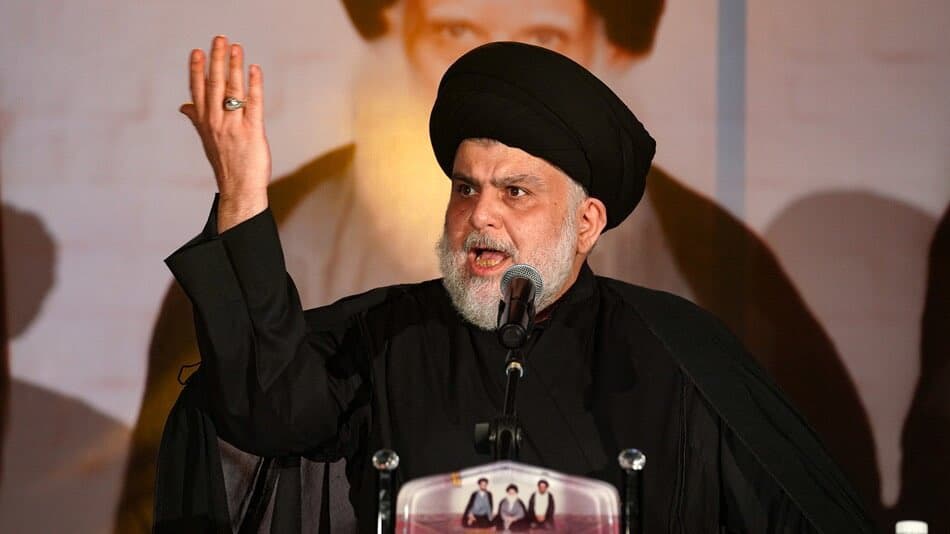 Al-Sadr disbands militia as Cave group stays armed