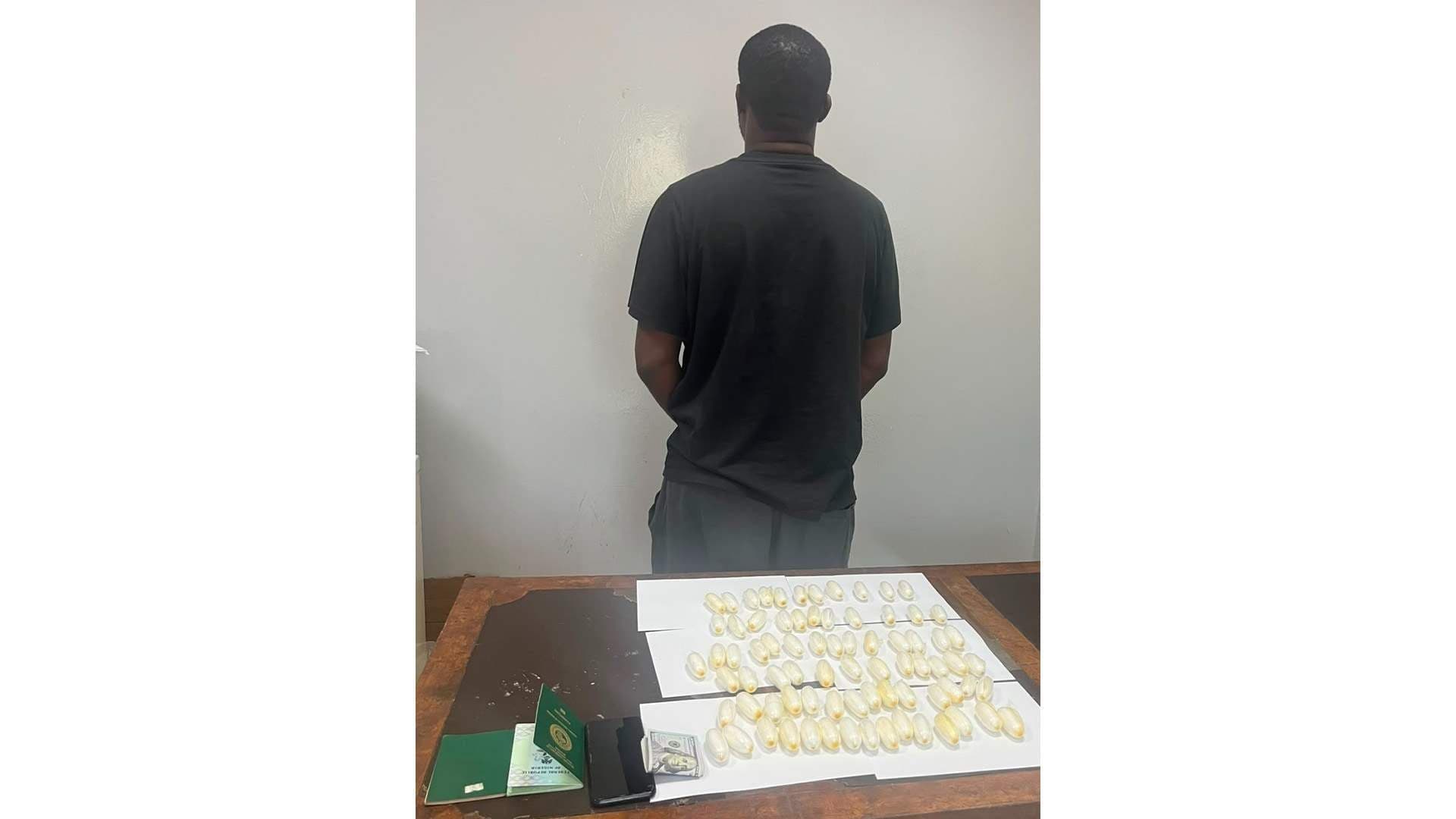 Man caught smuggling 2kg cocaine in capsules