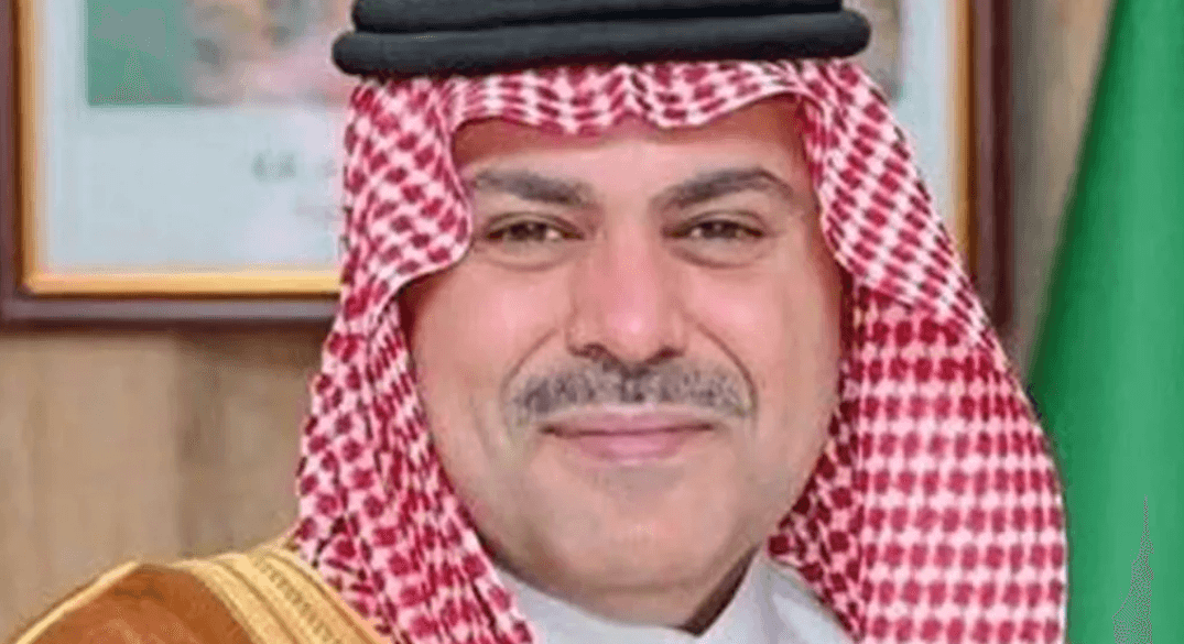 Saudi ambassador meets former leaders