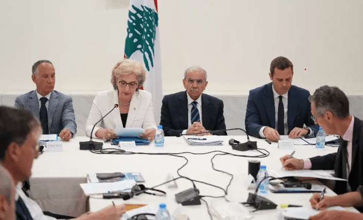 سلام: الحكومة ستواصل الإصلاحات والاستثمارات