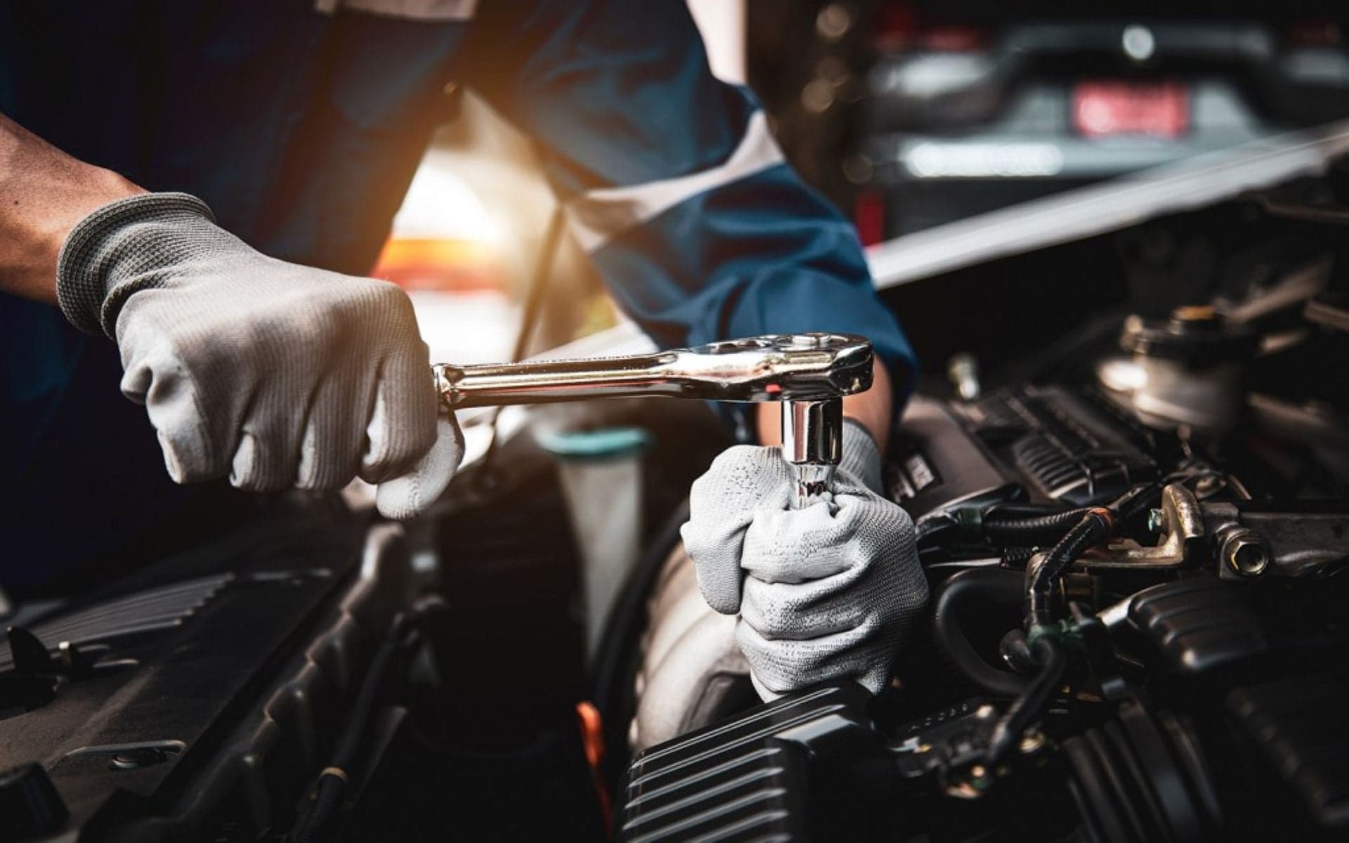 Lebanon workshop poisoning warns on gasoline
