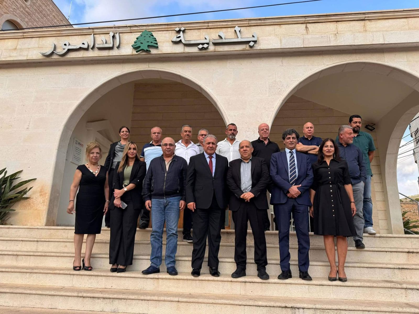 السفير الأسعد يزور الدامور ويتباحث مع السلطات