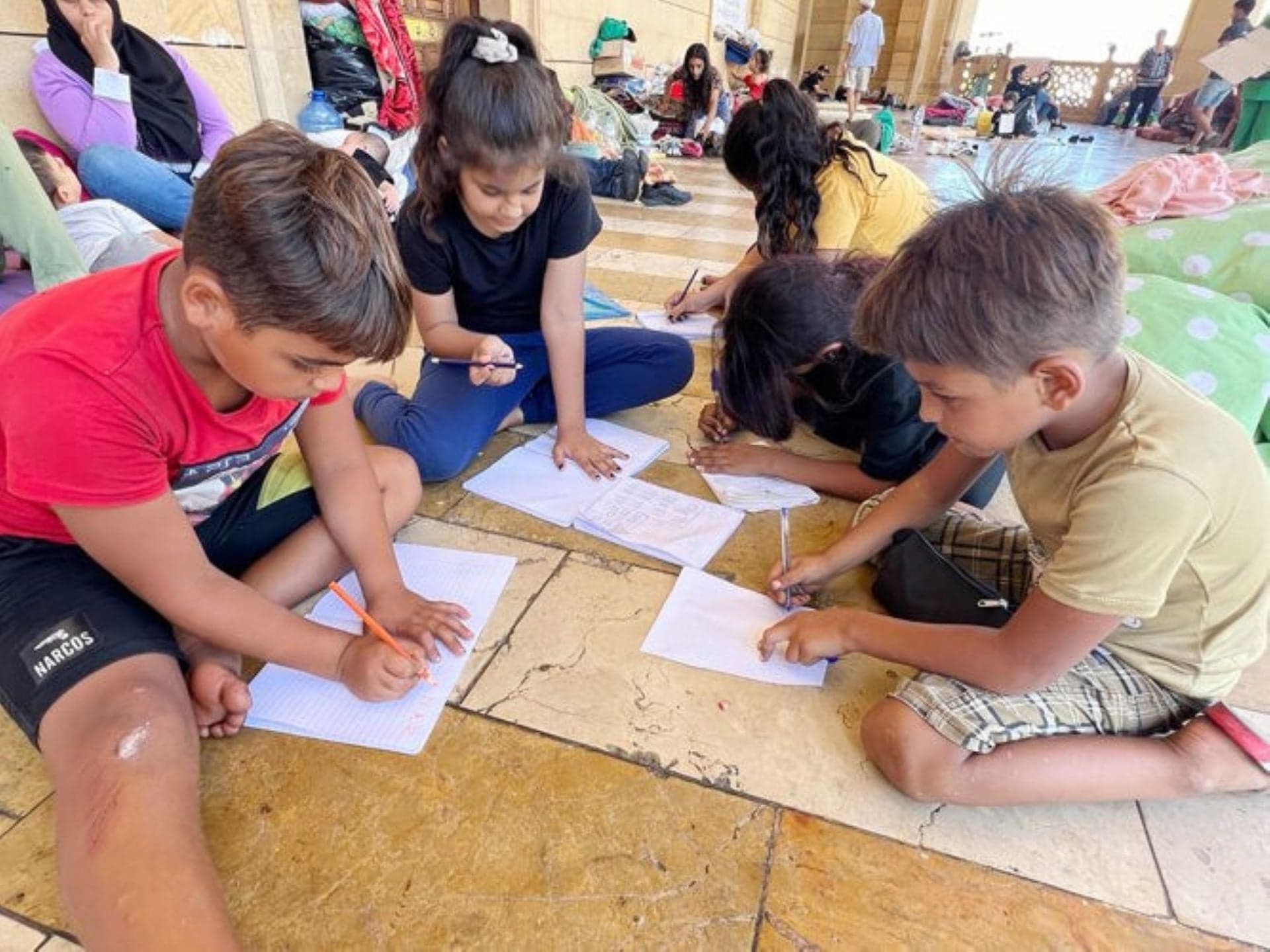 UNICEF Alerts on Lebanese Child Hardship