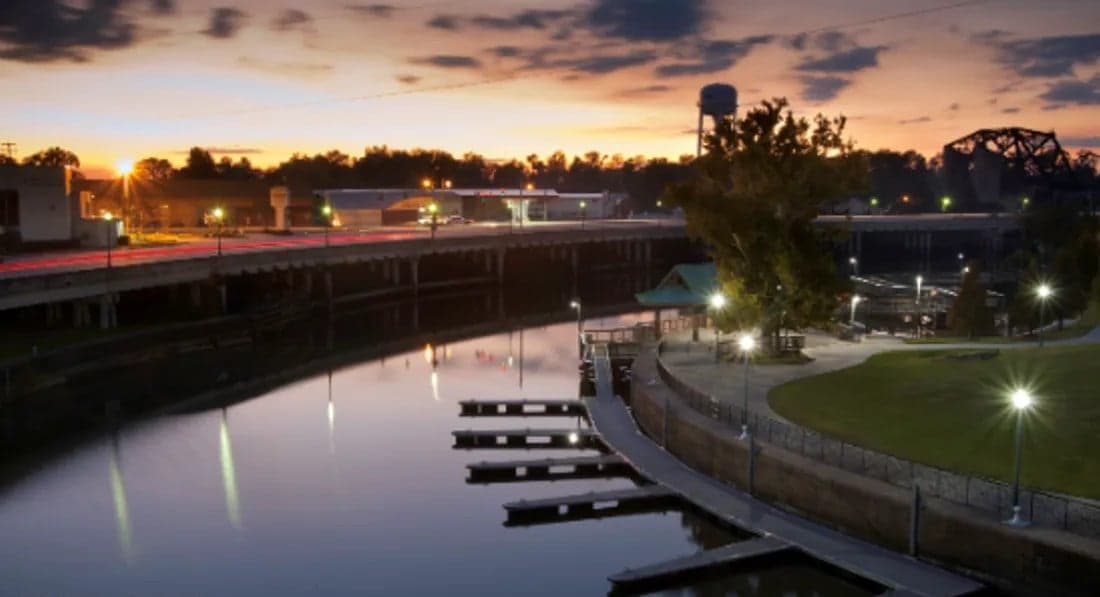 American town faces ongoing vibrations